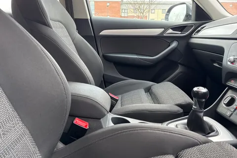 YF18OUL Audi Q3 1.4 TFSI CoD Sport Euro 6 (s/s) 5dr Thumbnail #61