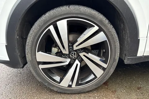 23 of 59 for Volkswagen T-Cross 1.5 TSI EVO R-Line 5dr DSG ⭐1 Year VW Warranty⭐