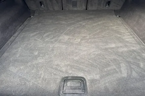 7 of 56 for Audi Q8 Black Edition 55 TFSI quattro 340 PS tiptronic