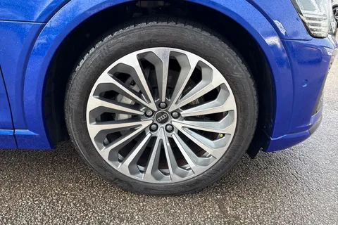 NA73SHJ Audi Q8 e-tron Sportback S line 55 e-tron quattro 300,00 kW Thumbnail #13