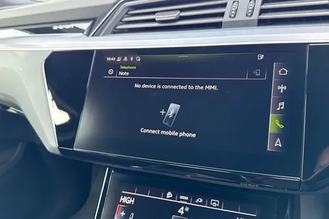 NA73SHJ Audi Q8 e-tron Sportback S line 55 e-tron quattro 300,00 kW Thumbnail #40