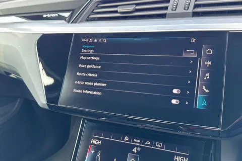 NA73SHJ Audi Q8 e-tron Sportback S line 55 e-tron quattro 300,00 kW Thumbnail #42