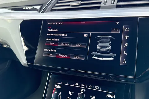 NA73SHJ Audi Q8 e-tron Sportback S line 55 e-tron quattro 300,00 kW Thumbnail #49