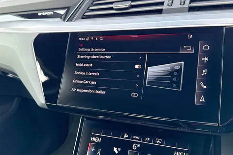 NA73SHJ Audi Q8 e-tron Sportback S line 55 e-tron quattro 300,00 kW Thumbnail #51