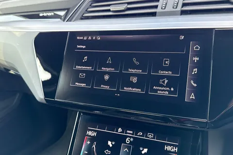 NA73SHJ Audi Q8 e-tron Sportback S line 55 e-tron quattro 300,00 kW Thumbnail #53