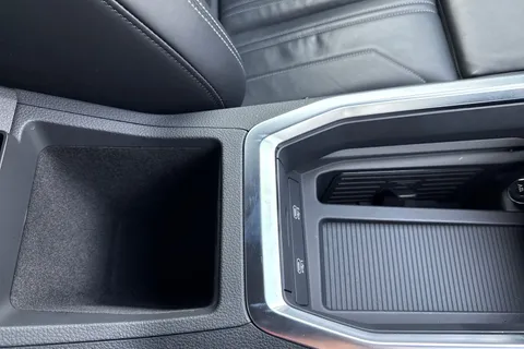 NA73SHJ Audi Q8 e-tron Sportback S line 55 e-tron quattro 300,00 kW Thumbnail #56