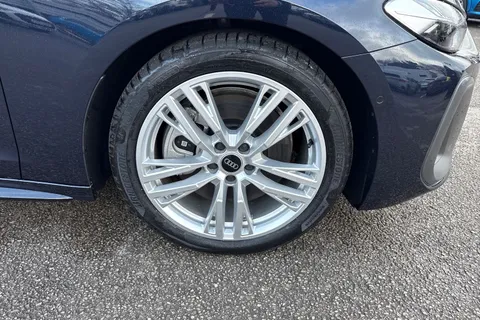  Audi A5 Avant 2.0 e-hybrid 25.9kWh S line S Tronic quattro Euro 6 (s/s) 5dr Thumbnail #10