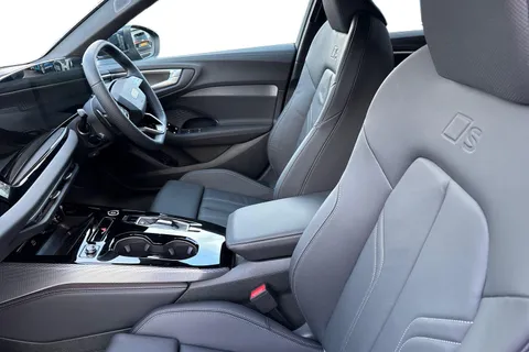  Audi A5 Avant 2.0 e-hybrid 25.9kWh S line S Tronic quattro Euro 6 (s/s) 5dr Thumbnail #16