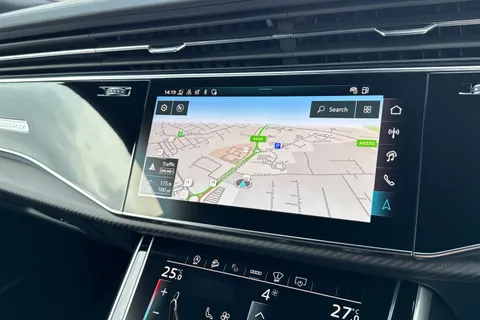 Audi RS Q8 4.0 TFSI V8 Performance Carbon Vorsprung Tiptronic quattro Euro 6 (s/s) 5dr Thumbnail #17