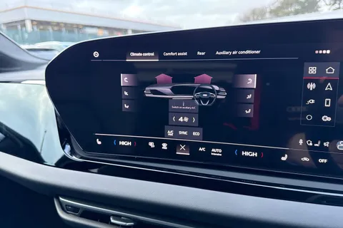  Audi A5 Avant 2.0 e-hybrid 25.9kWh S line S Tronic quattro Euro 6 (s/s) 5dr Thumbnail #22