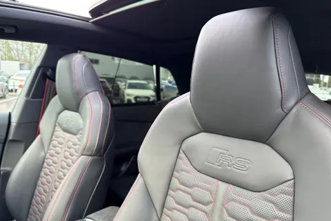 Audi RS Q8 4.0 TFSI V8 Performance Carbon Vorsprung Tiptronic quattro Euro 6 (s/s) 5dr Thumbnail #24