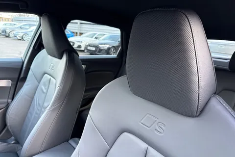  Audi A5 Avant 2.0 e-hybrid 25.9kWh S line S Tronic quattro Euro 6 (s/s) 5dr Thumbnail #24