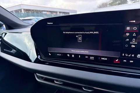  Audi A5 Avant 2.0 e-hybrid 25.9kWh S line S Tronic quattro Euro 6 (s/s) 5dr Thumbnail #38