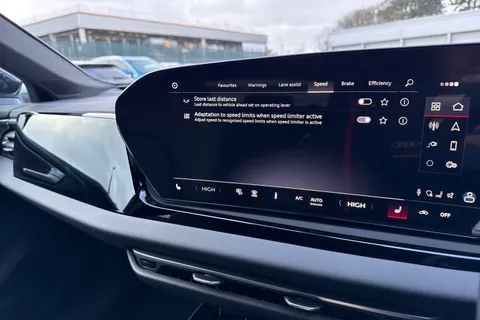  Audi A5 Avant 2.0 e-hybrid 25.9kWh S line S Tronic quattro Euro 6 (s/s) 5dr Thumbnail #46