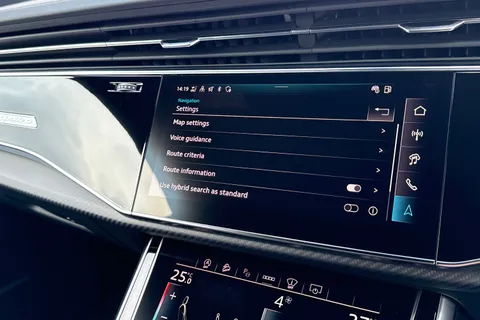 Audi RS Q8 4.0 TFSI V8 Performance Carbon Vorsprung Tiptronic quattro Euro 6 (s/s) 5dr Thumbnail #48