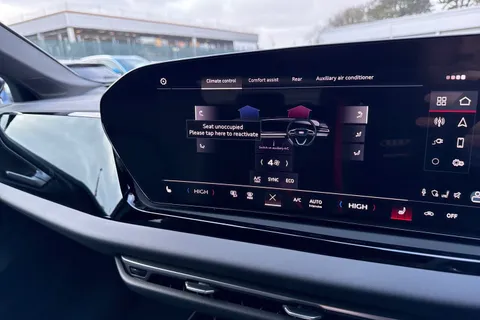  Audi A5 Avant 2.0 e-hybrid 25.9kWh S line S Tronic quattro Euro 6 (s/s) 5dr Thumbnail #49