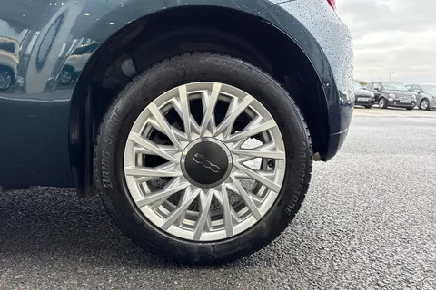 DX23GHZ FIAT 500 1.0 MHEV Dolcevita Euro 6 (s/s) 3dr Thumbnail #14