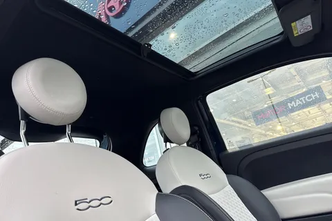 DX23GHZ FIAT 500 1.0 MHEV Dolcevita Euro 6 (s/s) 3dr Thumbnail #25