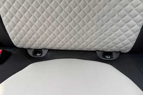 DX23GHZ FIAT 500 1.0 MHEV Dolcevita Euro 6 (s/s) 3dr Thumbnail #36