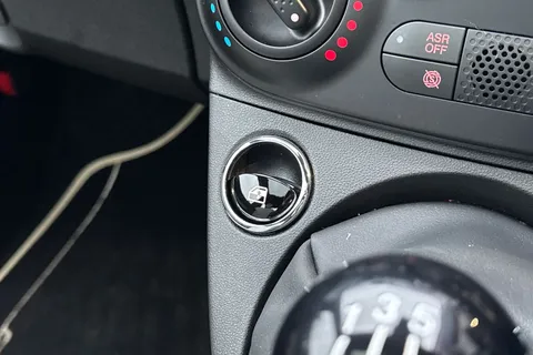 DX23GHZ FIAT 500 1.0 MHEV Dolcevita Euro 6 (s/s) 3dr Thumbnail #52