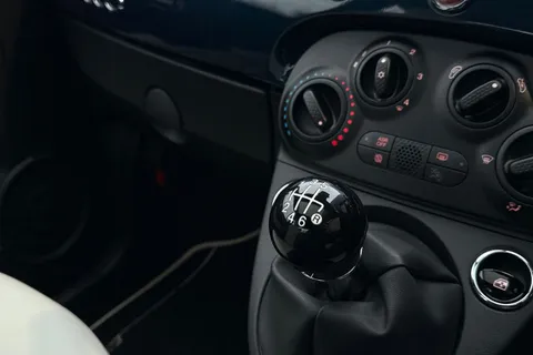 DX23GHZ FIAT 500 1.0 MHEV Dolcevita Euro 6 (s/s) 3dr Thumbnail #53