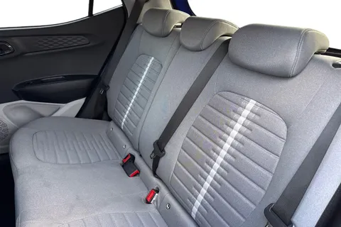 NG72FSX Hyundai I10 1.0 MPi Premium 5dr Auto Thumbnail #19