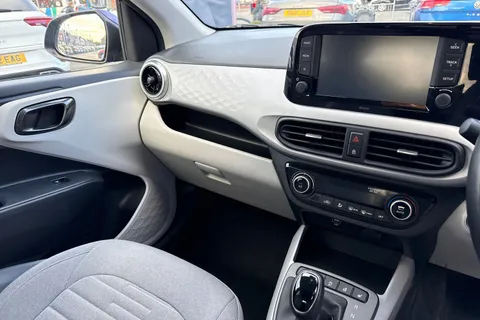 NG72FSX Hyundai I10 1.0 MPi Premium 5dr Auto Thumbnail #27