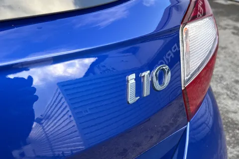 NG72FSX Hyundai I10 1.0 MPi Premium 5dr Auto Thumbnail #30