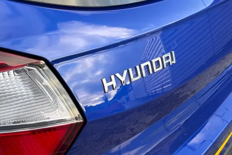 NG72FSX Hyundai I10 1.0 MPi Premium 5dr Auto Thumbnail #32