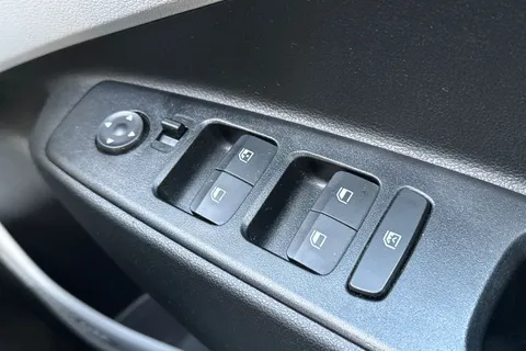 NG72FSX Hyundai I10 1.0 MPi Premium 5dr Auto Thumbnail #37