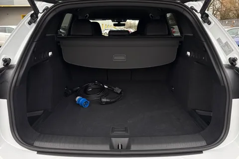 LM75CVX Audi Q6 E-Tron Q6 SUV Edition 1 e-tron quattro 285,00 kW Thumbnail #7