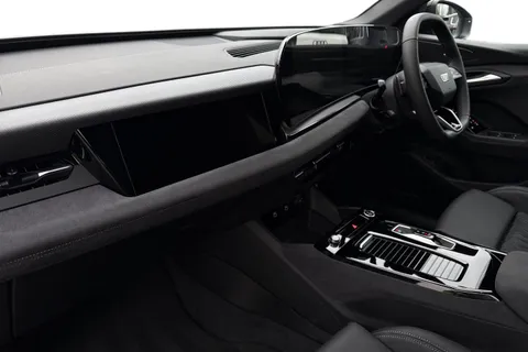 LM75CVX Audi Q6 E-Tron Q6 SUV Edition 1 e-tron quattro 285,00 kW Thumbnail #15