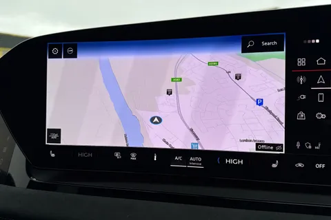 LM75CVX Audi Q6 E-Tron Q6 SUV Edition 1 e-tron quattro 285,00 kW Thumbnail #42