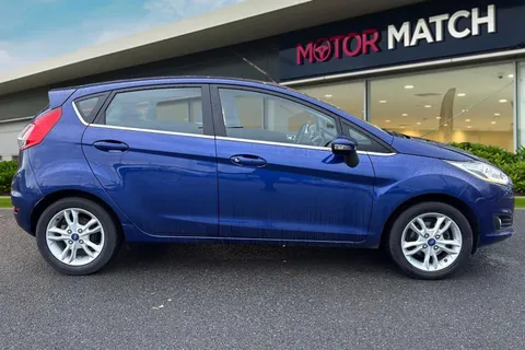 HY16CEJ Ford Fiesta 1.0 EcoBoost Zetec 5dr Thumbnail #3