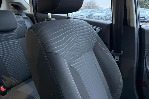 HY16CEJ Ford Fiesta 1.0 EcoBoost Zetec 5dr Thumbnail #51