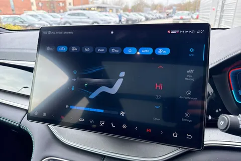 LC25BFF BYD Seal U 1.5 DM-i 26.6kWh Comfort CVT Auto Euro 6 (s/s) 5dr Thumbnail #20