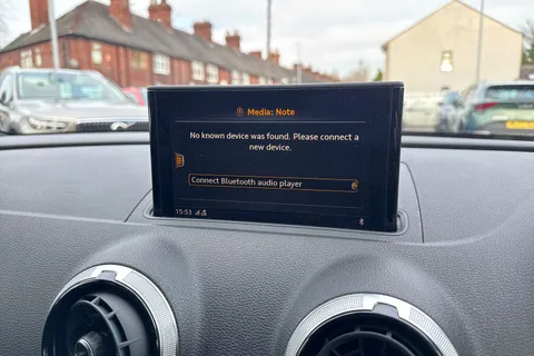 YF19WBZ Audi A3 1.0 TFSI 30 Black Edition Sportback Euro 6 (s/s) 5dr Thumbnail #32