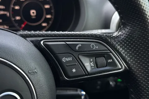 YF19WBZ Audi A3 1.0 TFSI 30 Black Edition Sportback Euro 6 (s/s) 5dr Thumbnail #38