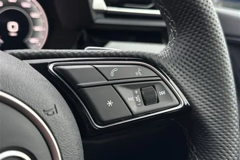 29 of 46 for Audi A3 1.5 TFSI 30 S line S Tronic Euro 6 (s/s) 4dr