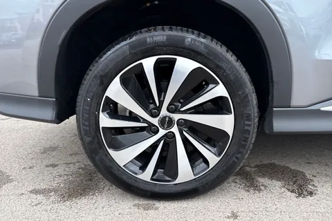 LC25AAO BYD Seal U 1.5 DM-i 18.3kWh Boost CVT Auto Euro 6 (s/s) 5dr Thumbnail #8