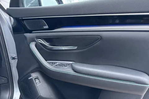 LC25AAO BYD Seal U 1.5 DM-i 18.3kWh Boost CVT Auto Euro 6 (s/s) 5dr Thumbnail #19