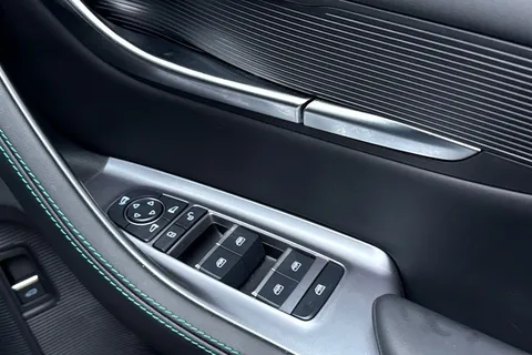 LC25AAO BYD Seal U 1.5 DM-i 18.3kWh Boost CVT Auto Euro 6 (s/s) 5dr Thumbnail #44