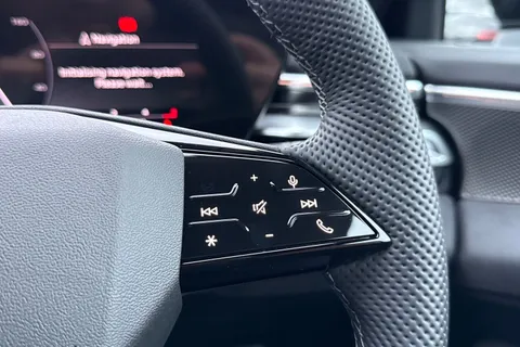 Audi A6 Avant 2.0 TDI Edition 1 S Tronic quattro Euro 6 (s/s) 5dr Thumbnail #25