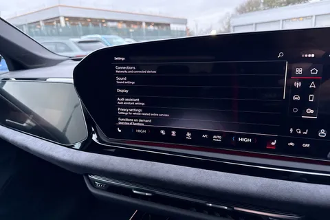 Audi A6 Avant 2.0 TDI Edition 1 S Tronic quattro Euro 6 (s/s) 5dr Thumbnail #39