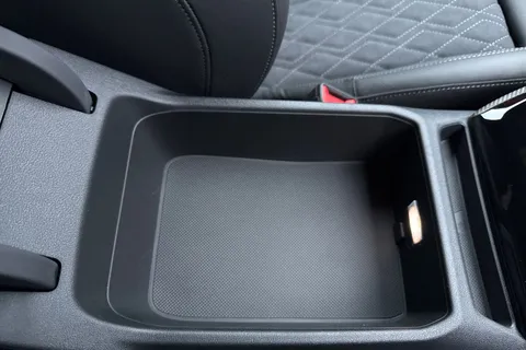 Audi A6 Avant 2.0 TDI Edition 1 S Tronic quattro Euro 6 (s/s) 5dr Thumbnail #52