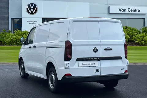 MF25JKK Volkswagen Transporter 2.0 TDI 150 Commerce Plus Van Thumbnail #3
