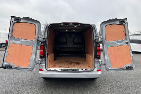 DF25HBN Volkswagen Transporter 2.0 TDI 110 Commerce Pro Van Thumbnail #7