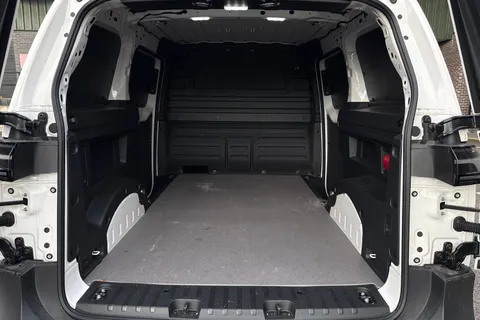 PJ25BAV Volkswagen Id. Buzz Cargo 210kW Commerce 79kWh Auto Thumbnail #7