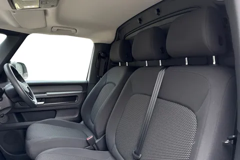 PJ25BAV Volkswagen Id. Buzz Cargo 210kW Commerce 79kWh Auto Thumbnail #16