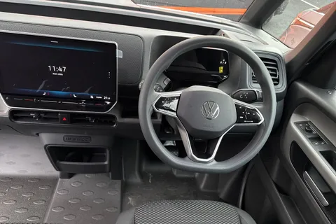 PJ25BAV Volkswagen Id. Buzz Cargo 210kW Commerce 79kWh Auto Thumbnail #18